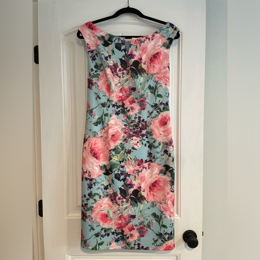 SLNY sleeveless floral dress